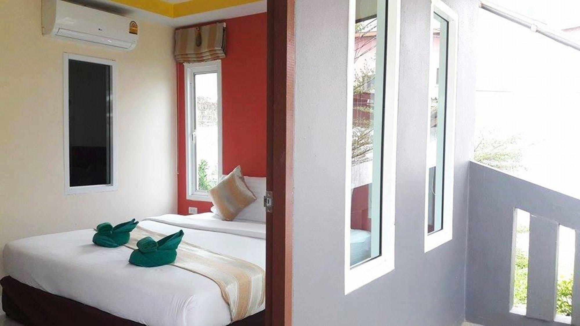 Popular Lanta Resort Ko Lanta Buitenkant foto